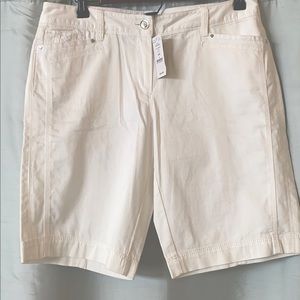 White House Black Market 10”Bermuda Shorts